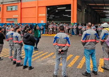 Setor elétrico entra em alerta e ameaça greve geral | Notícias
