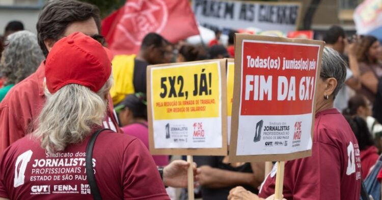 Fim da escala 6×1: saiba o que está em debate e como afeta trabalhadores e empresas – CUT